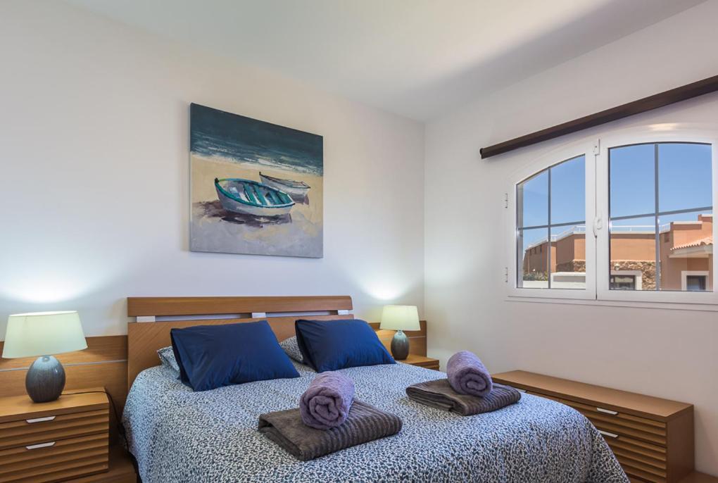 Perfect For Family Holidays With Private Pool, Near Beach And Golf- Villa Ashley Costa De Antigua Bagian luar foto